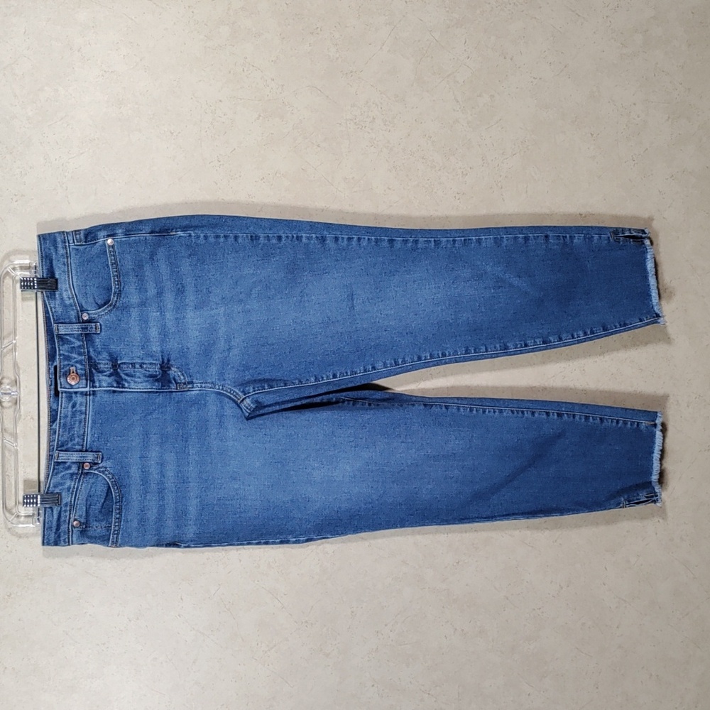 05096 Talbots medium wash Slim Ankle Jeans 8P